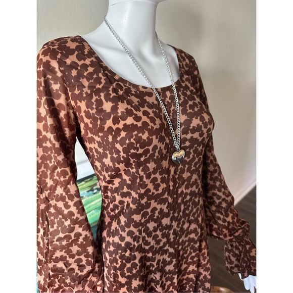 1970’s Vintage Mushroom Mini Dress - Picture 4 of 13